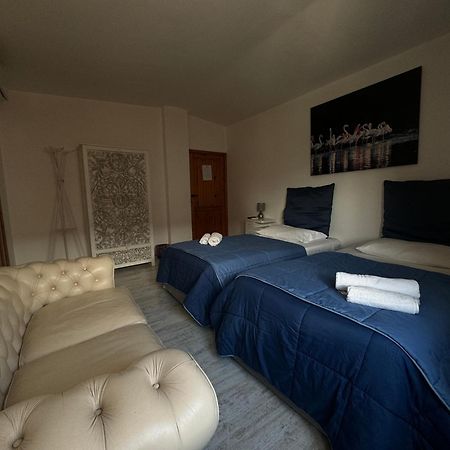Pm 1 Via Armando Diaz Guest House Olbia Extérieur photo