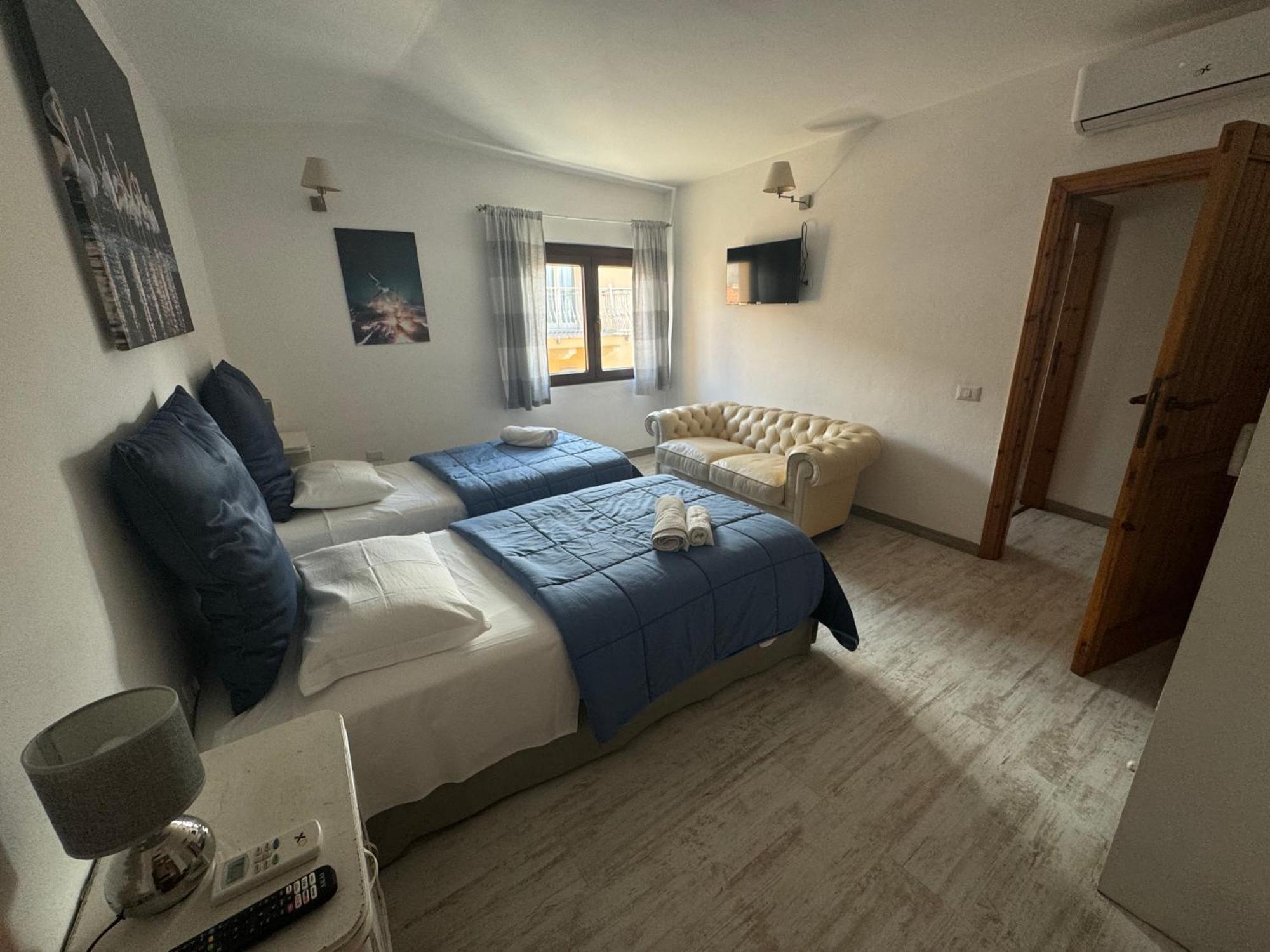 Pm 1 Via Armando Diaz Guest House Olbia Extérieur photo